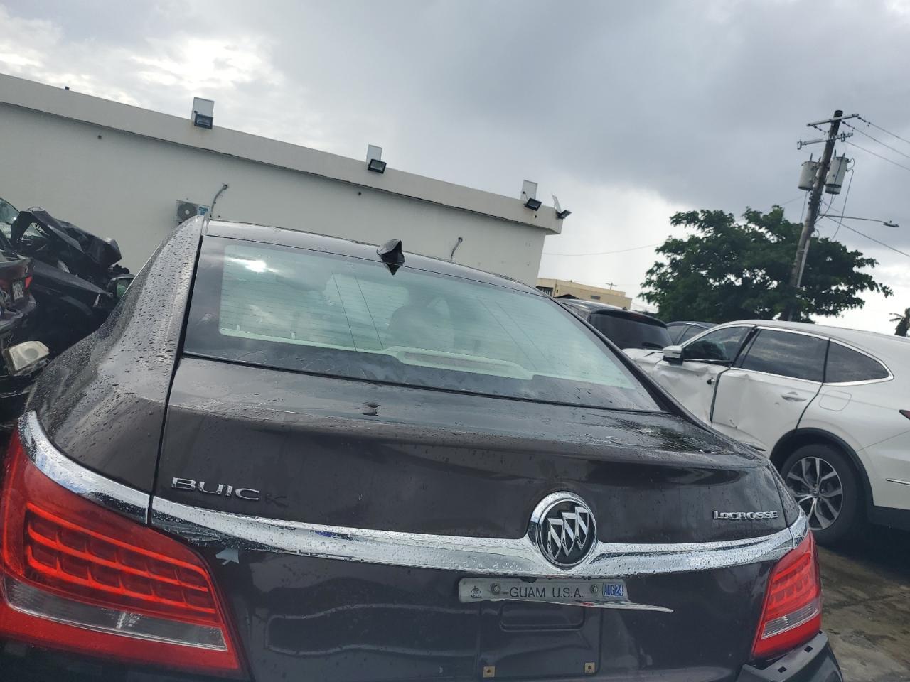 2016 Buick Lacrosse Premium - Image 6