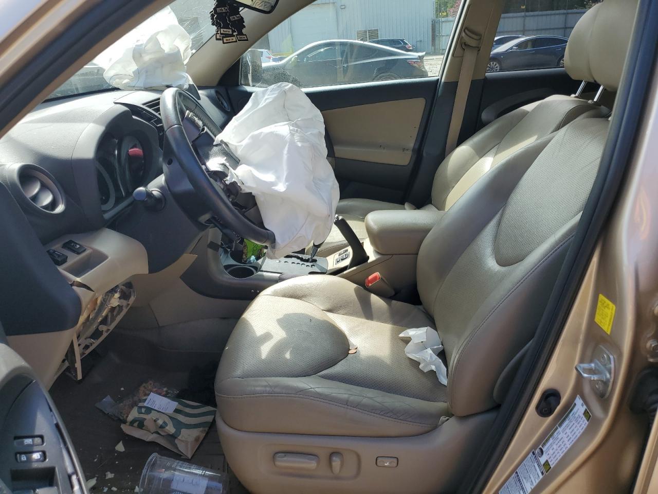 2011 Toyota Rav4 Limited - Image 7