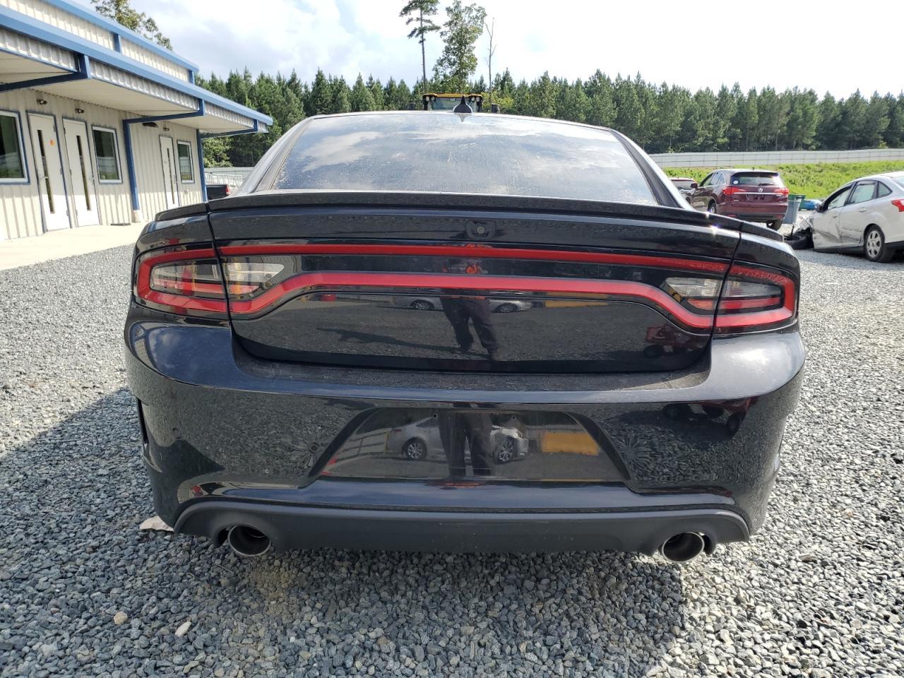 2018 Dodge Charger R/T - Image 6