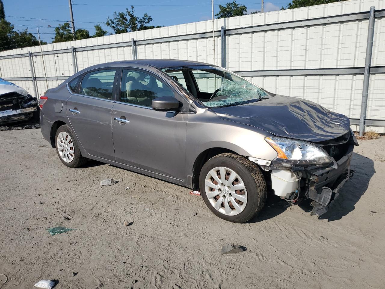 2015 Nissan Sentra S - Image 4