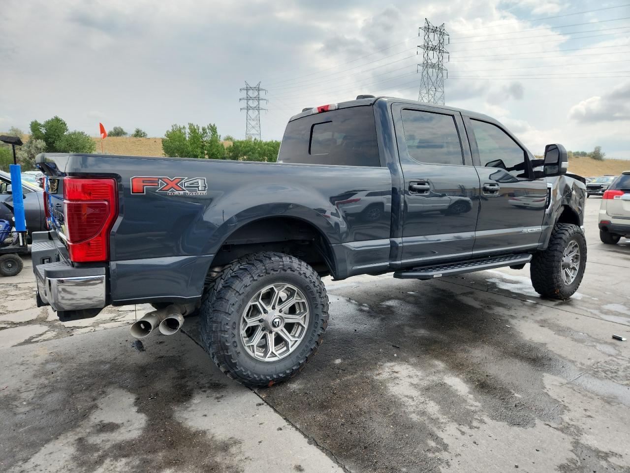 2021 Ford F350 Super Duty - Фото 3