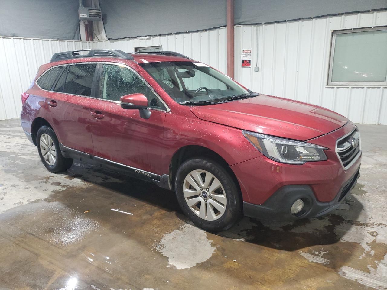 2019 Subaru Outback 2.5I Premium - Image 4