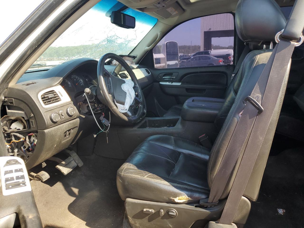 2011 Chevrolet Silverado K2500 Heavy Duty Ltz - Image 7