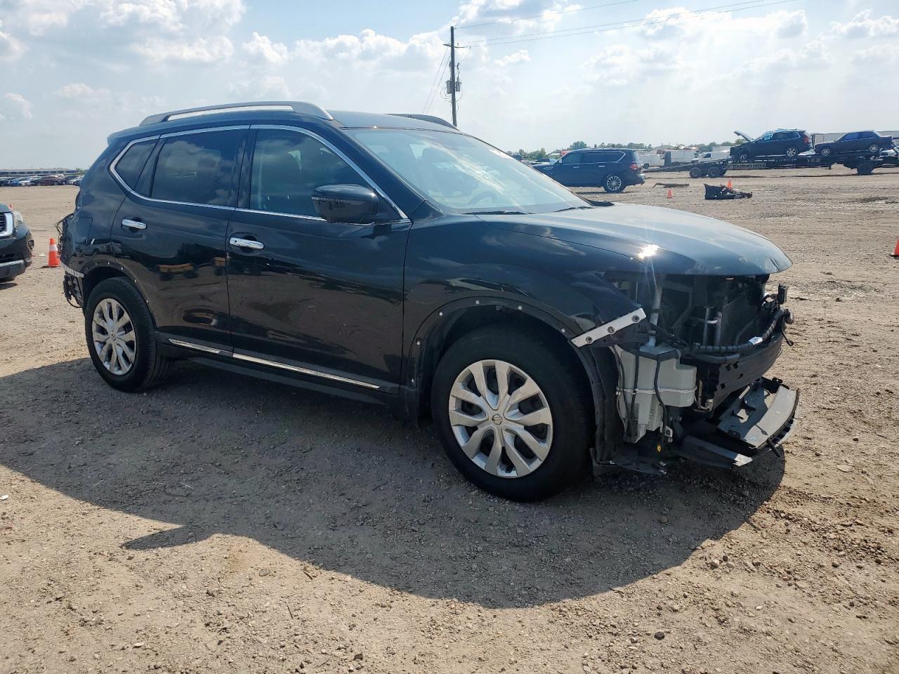 2017 Nissan Rogue S - Фото 4
