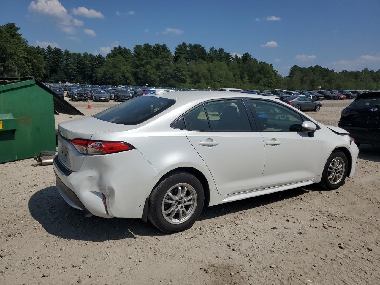 2022 Toyota Corolla Le - Image 3