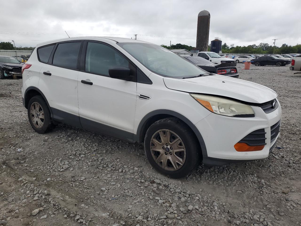 2013 Ford Escape S - Фото 4