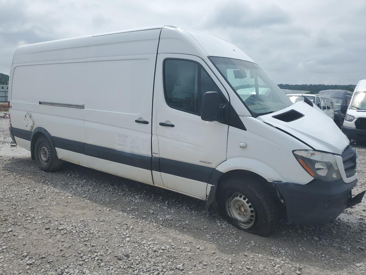 2014 Mercedes-Benz Sprinter 2500 Delivery Truck Or Van Delivery Van - Фото 4