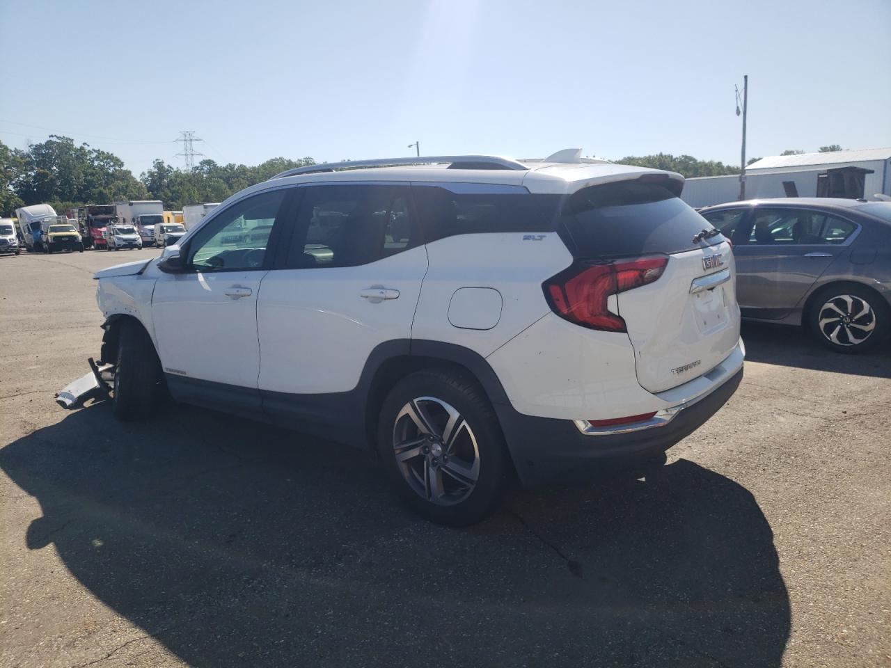2019 GMC Terrain Slt - Фото 2