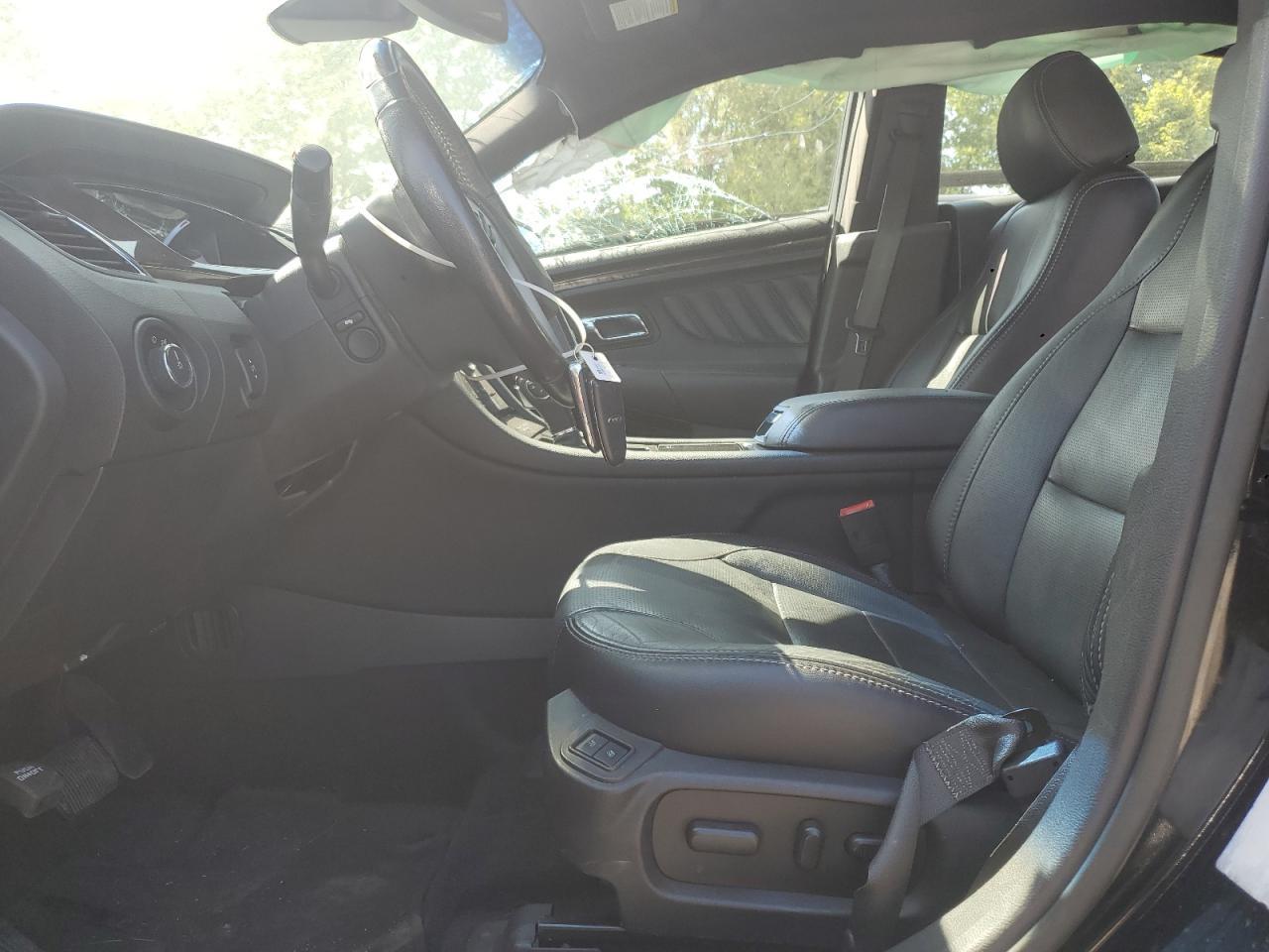 2017 Ford Taurus Limited - Image 7