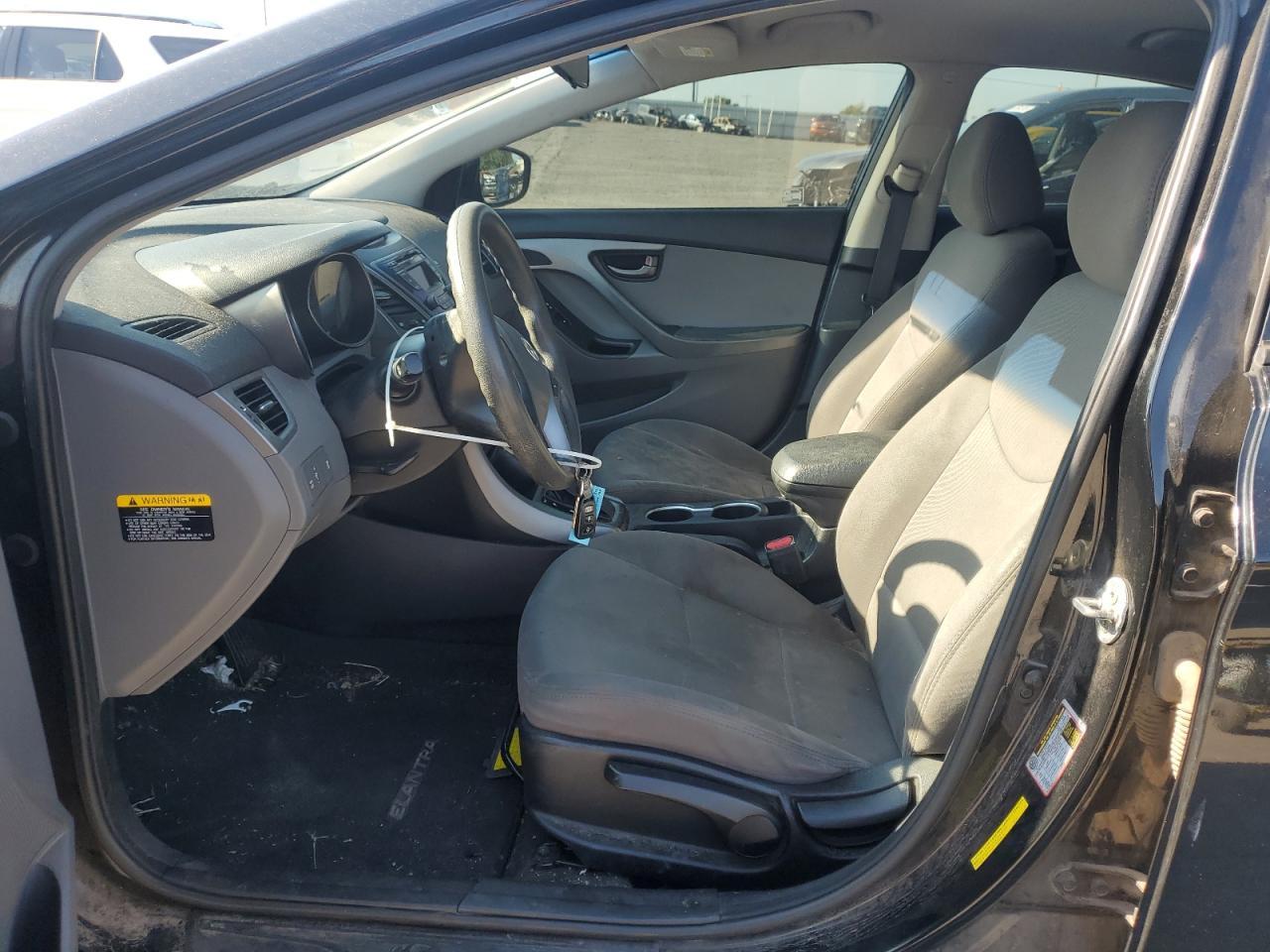 2016 Hyundai Elantra Se - Фото 7