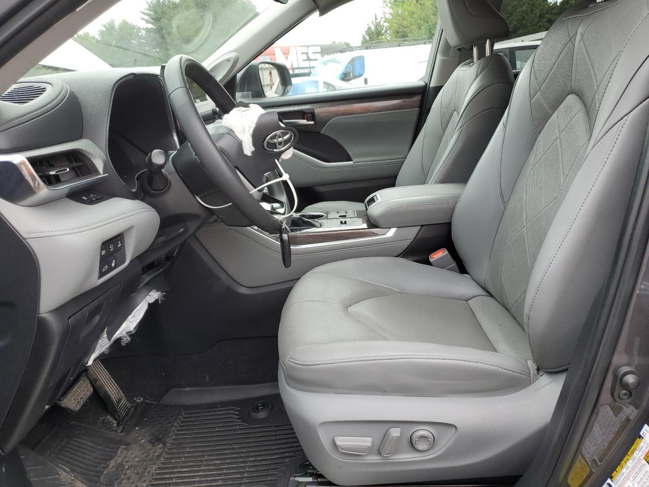 2024 Toyota Highlander Hybrid Limited Hybrid Limited - Image 7