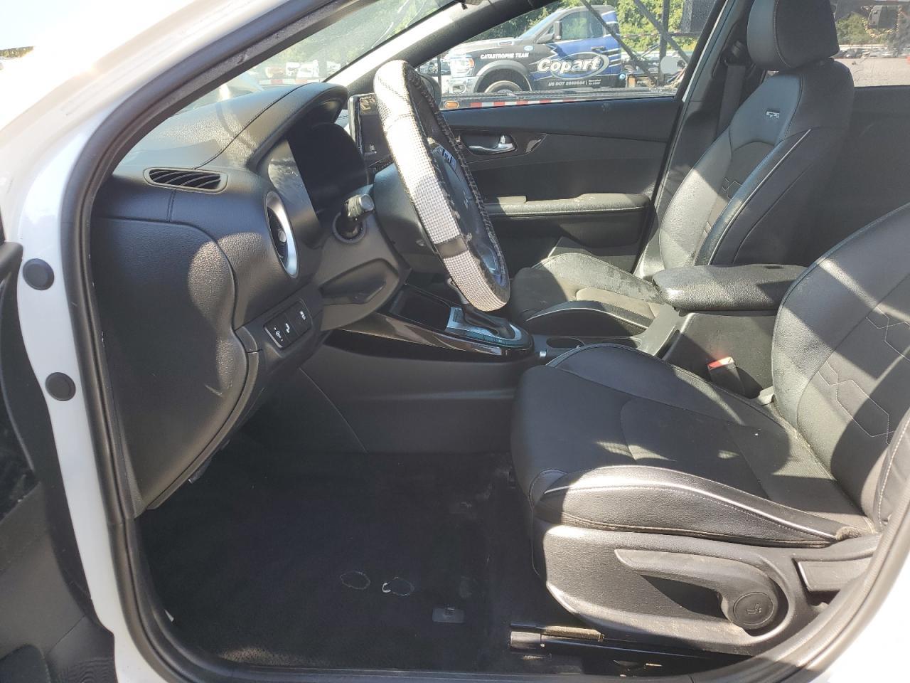 2022 Kia Forte Gt Line - Фото 7
