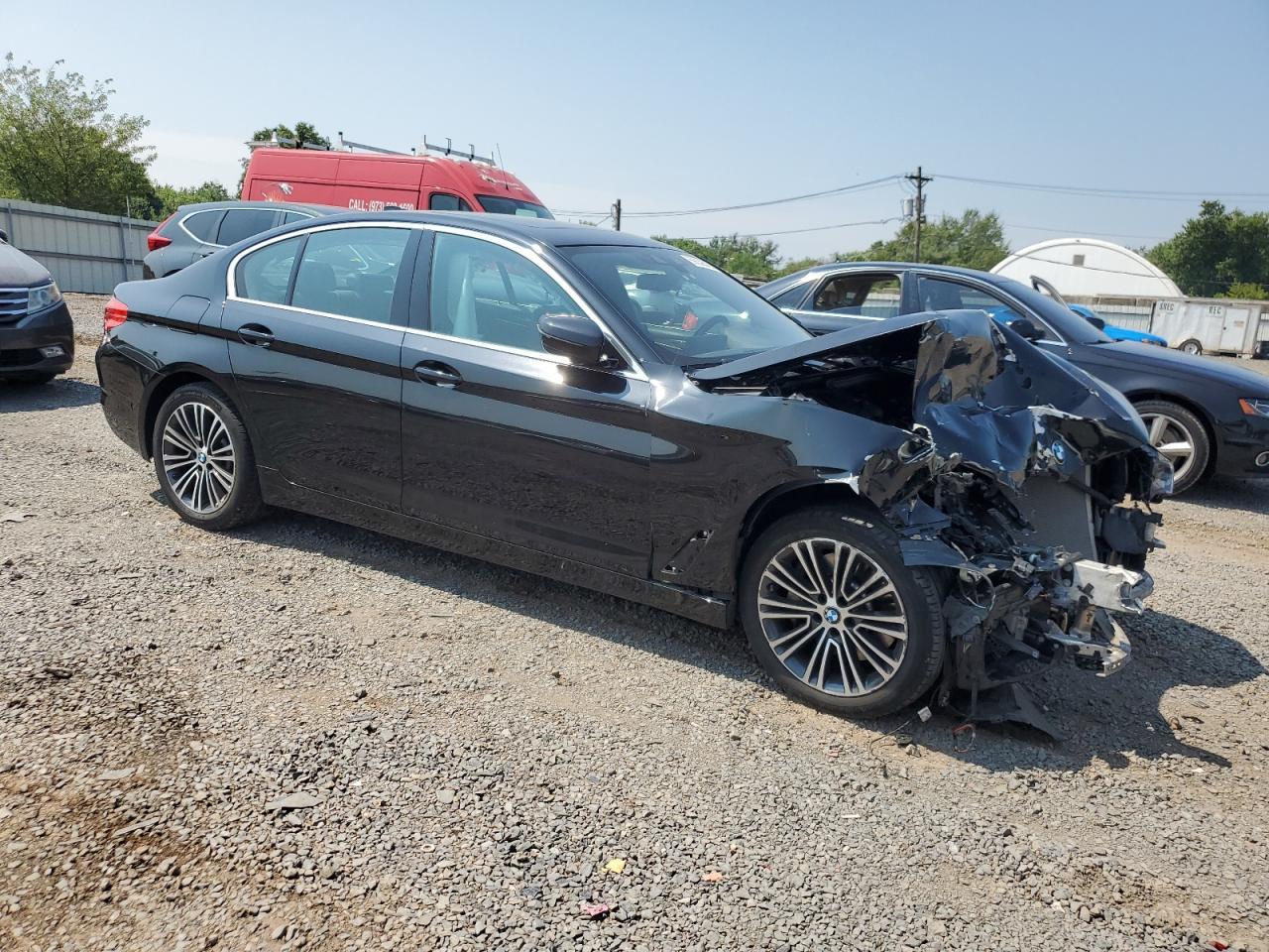 2019 BMW 530 Xi - Фото 4