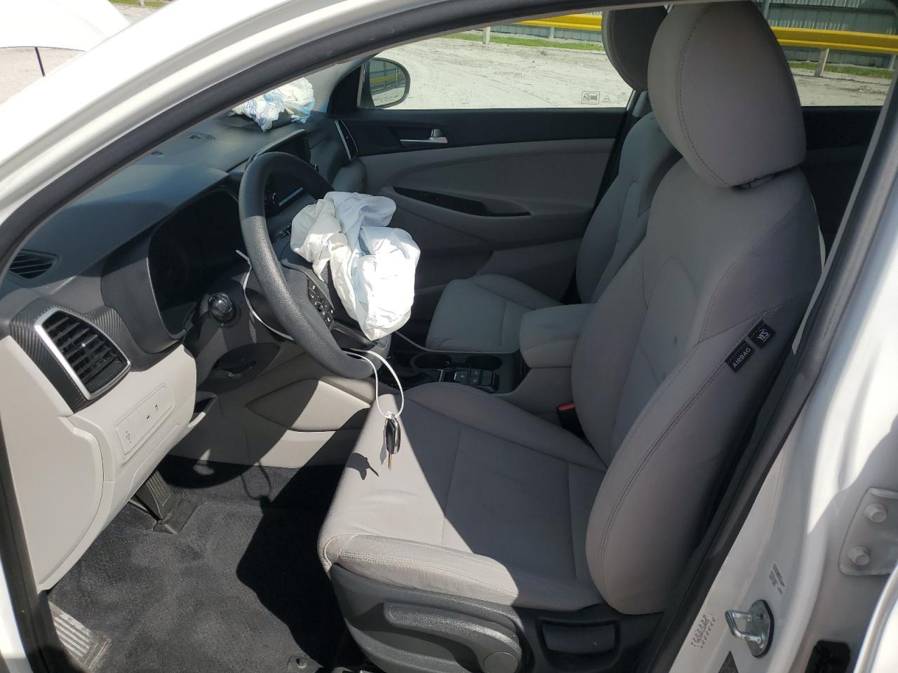 2020 Hyundai Tucson Se - Image 7