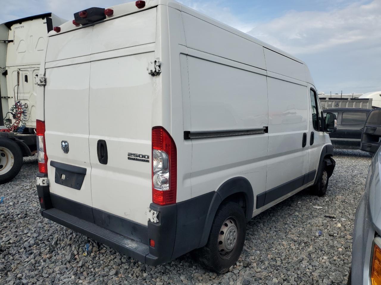 2023 Ram Promaster 2500 2500 High - Фото 3