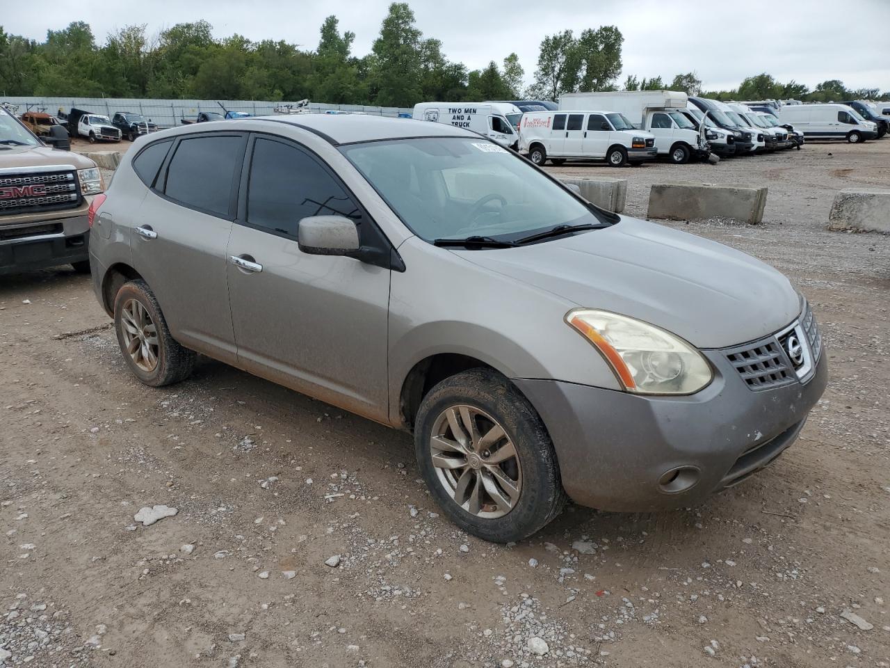 2010 Nissan Rogue S - Фото 4