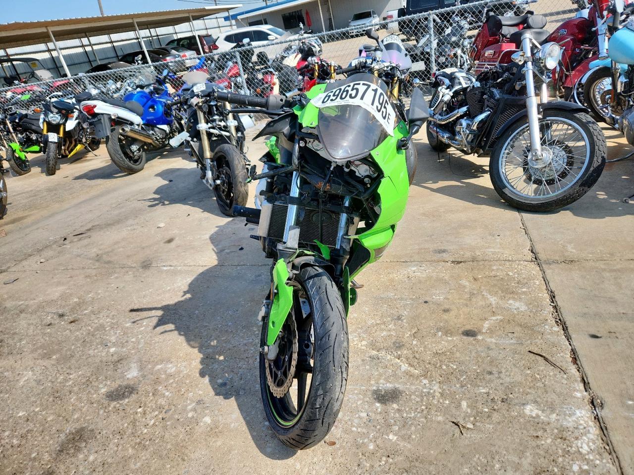 2010 Kawasaki Ex250 J - Фото 2