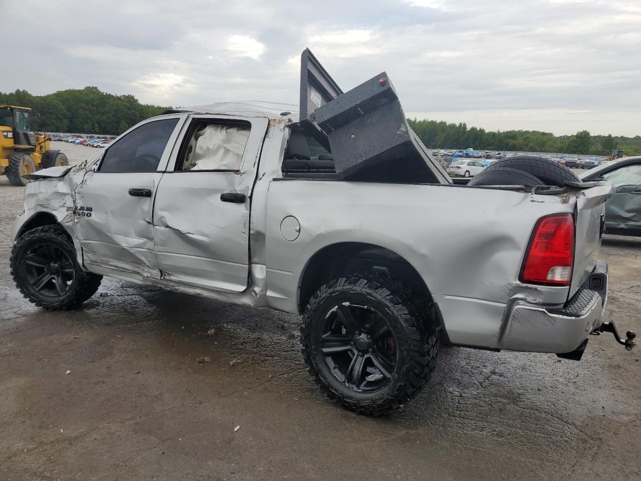 2014 Ram 1500 St - Image 2