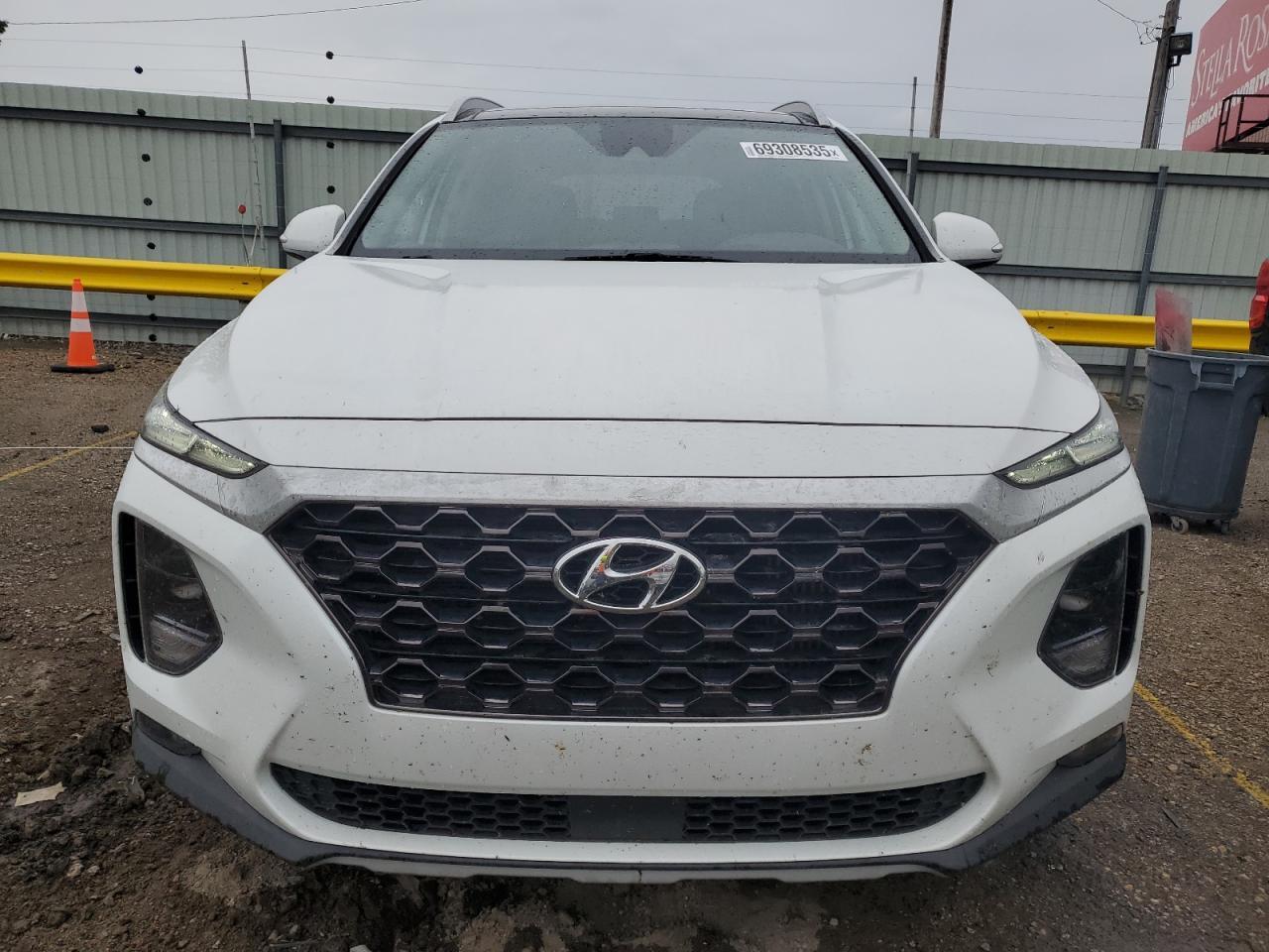 2019 Hyundai Santa Fe Limited - Image 5