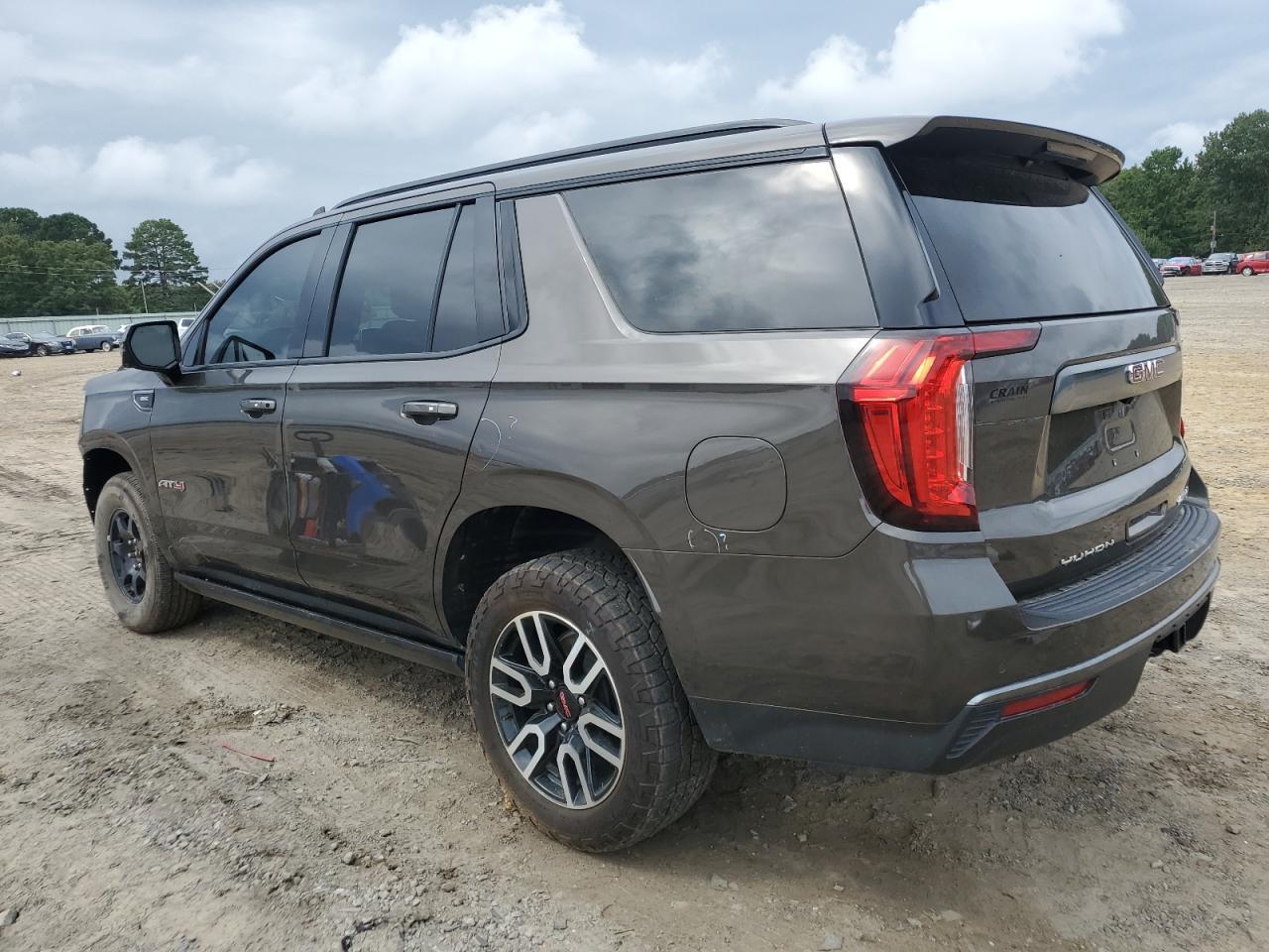 2021 GMC Yukon At4 - Image 2