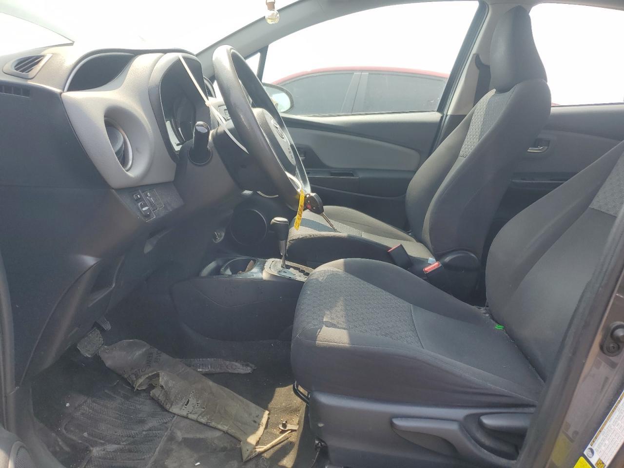 2015 Toyota Yaris - Image 7