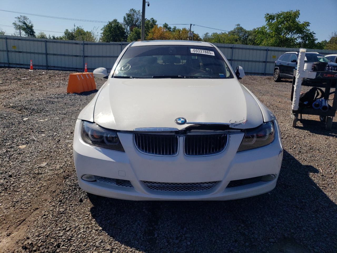 2006 BMW 325 Xi - Image 5