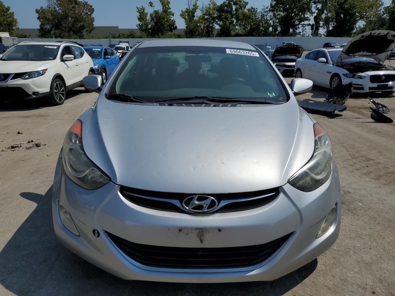 2011 Hyundai Elantra Gls - Фото 5