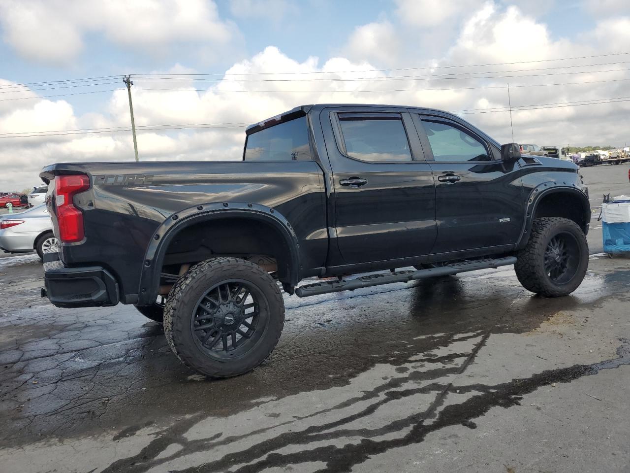 2022 Chevrolet Silverado Ltd K1500 Rst - Image 3