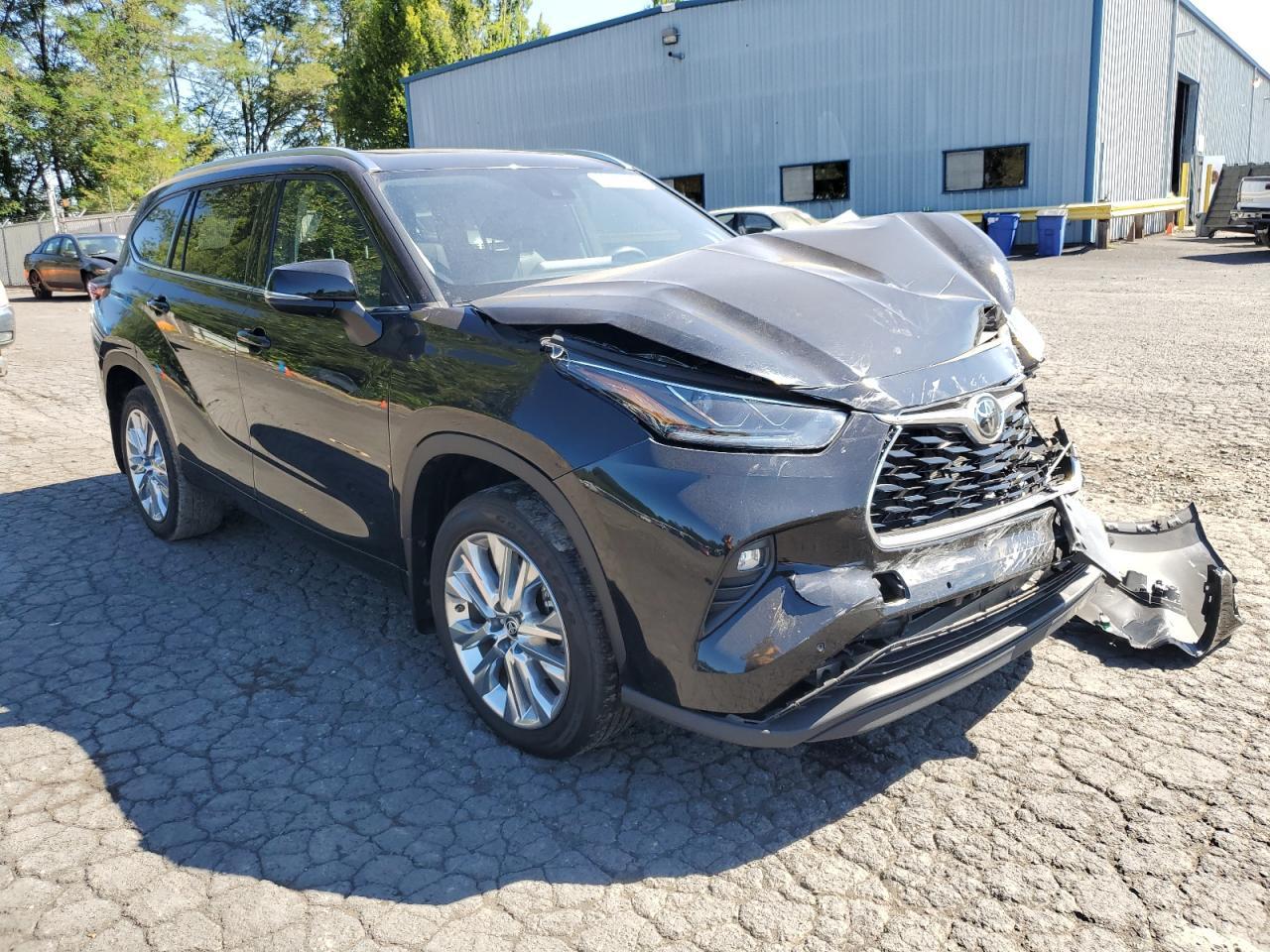 2023 Toyota Highlander L L - Фото 4