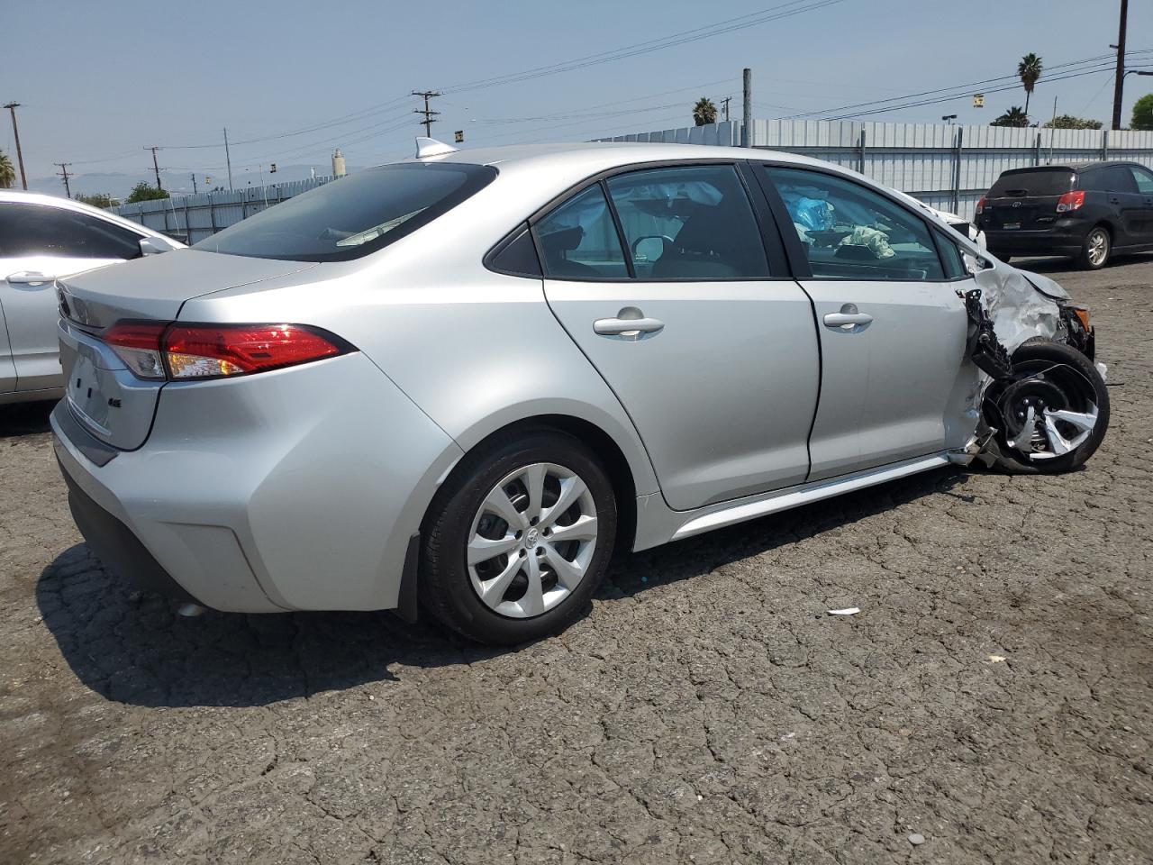 2025 Toyota Corolla Le - Image 5