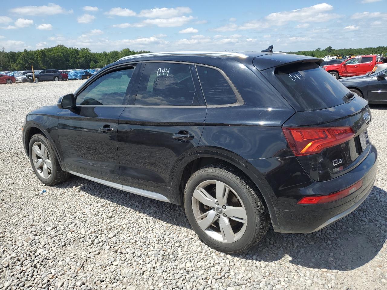 2018 Audi Q5 Premium - Фото 2