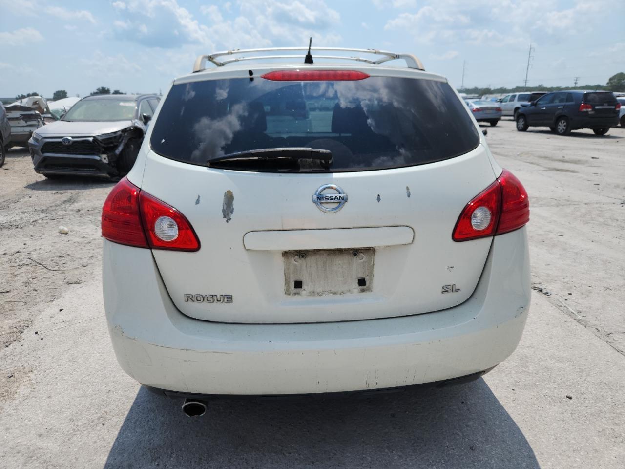 2010 Nissan Rogue S - Фото 6