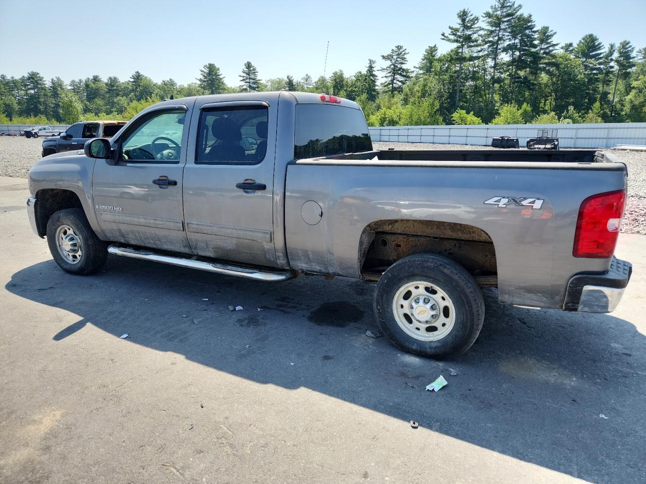 2009 Chevrolet Silverado K2500 Heavy Duty Lt - Image 2