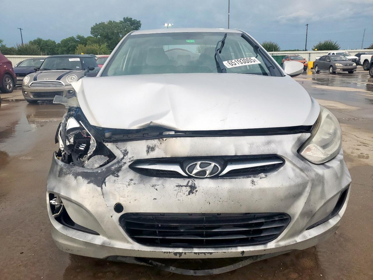 2013 Hyundai Accent Gls - Фото 5