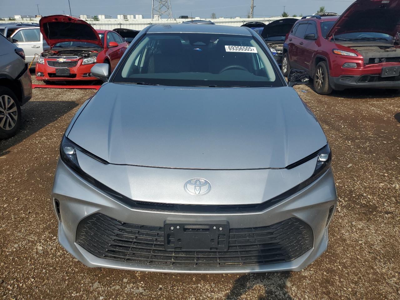 2025 Toyota Camry Xse - Image 5