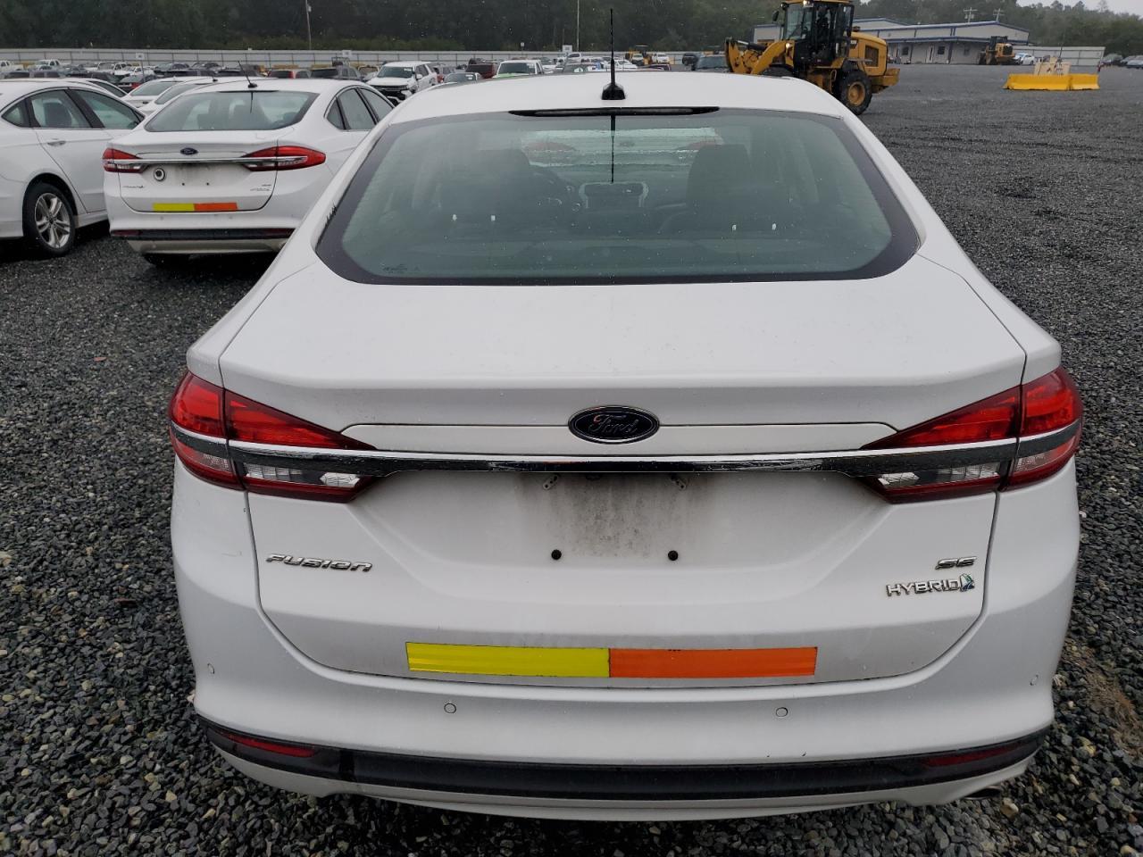 2017 Ford Fusion Se Hybrid - Image 6
