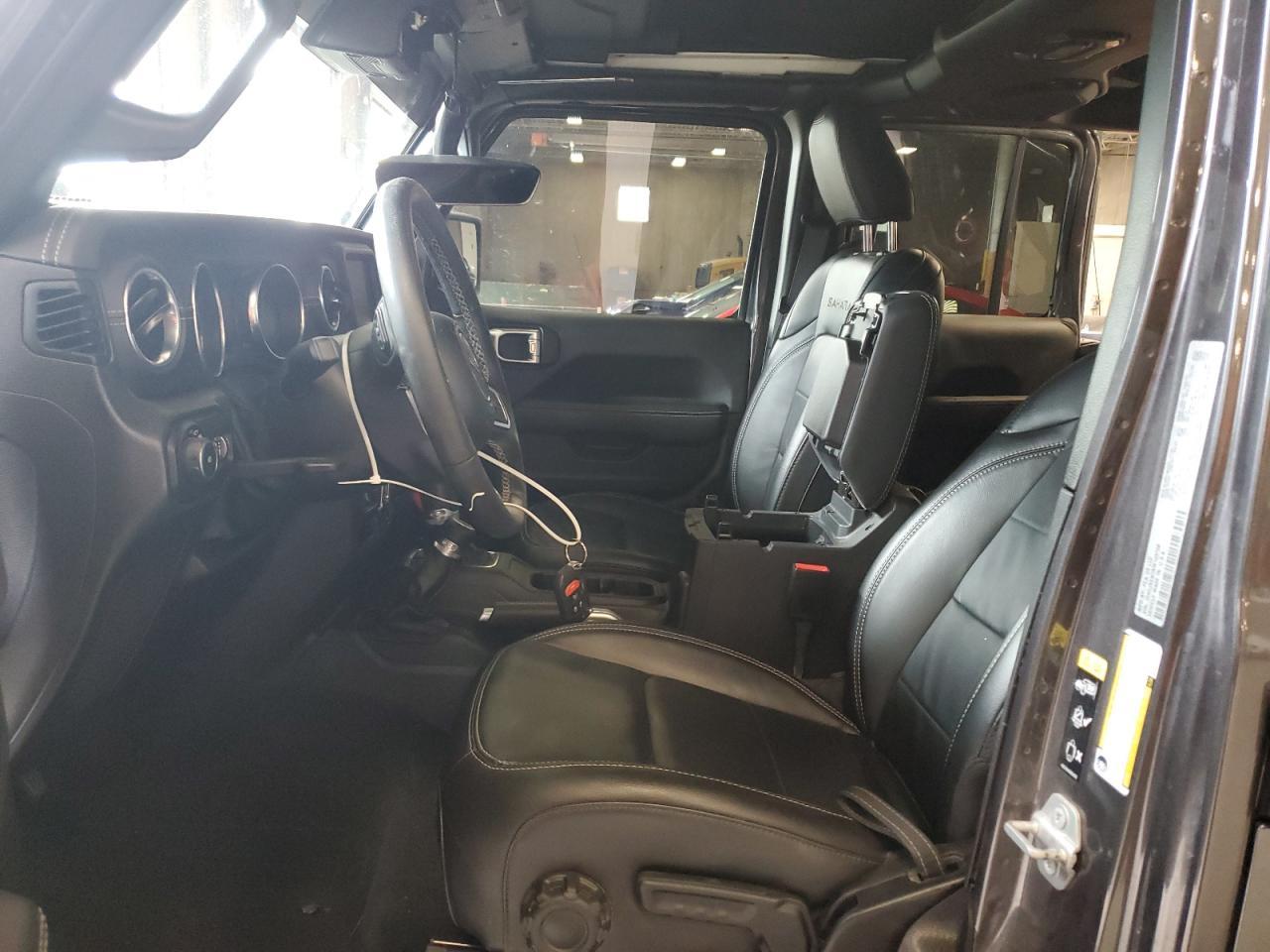 2022 Jeep Wrangler Unlimited Sahara - Фото 7