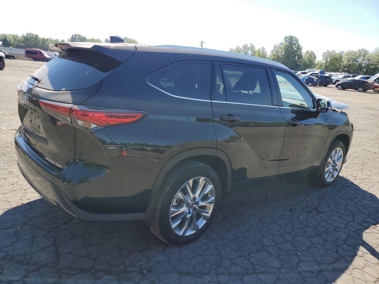 2023 Toyota Highlander L L - Фото 3