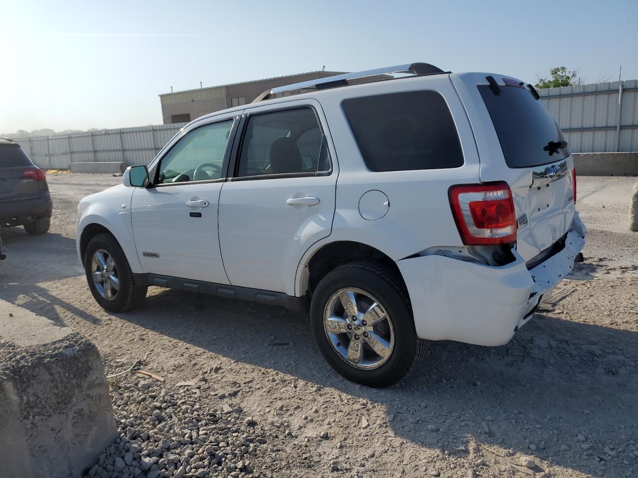 2008 Ford Escape Limited - Image 2