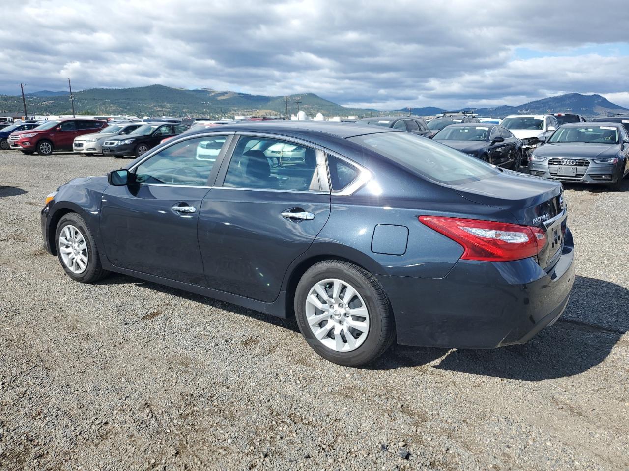 2016 Nissan Altima 2.5 - Image 2