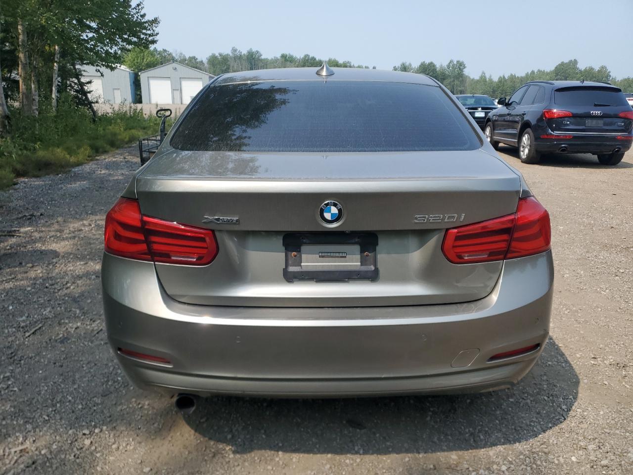 2017 BMW 320 Xi - Фото 6