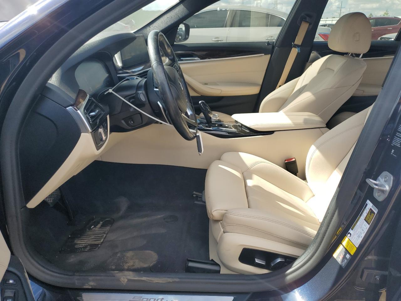 2020 BMW 530Xe - Image 7