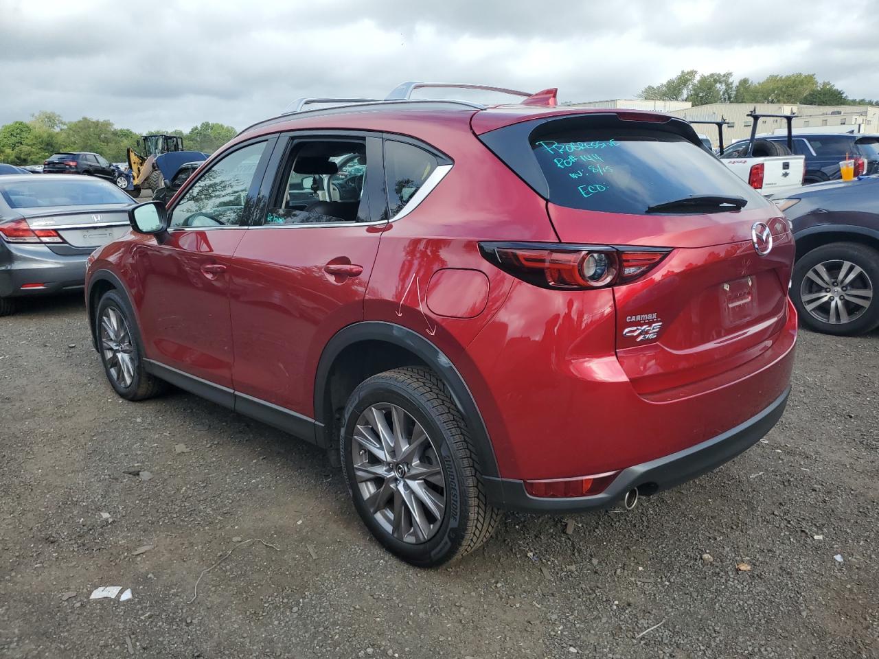 2019 Mazda Cx-5 Grand Touring - Image 2