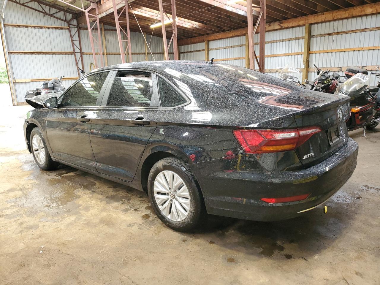 2019 Volkswagen Jetta S - Фото 2