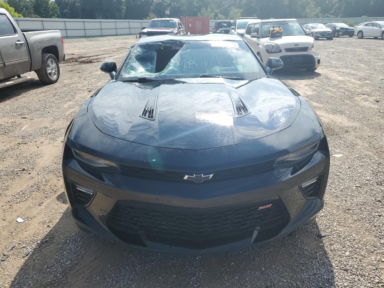 2017 Chevrolet Camaro Ss - Image 5