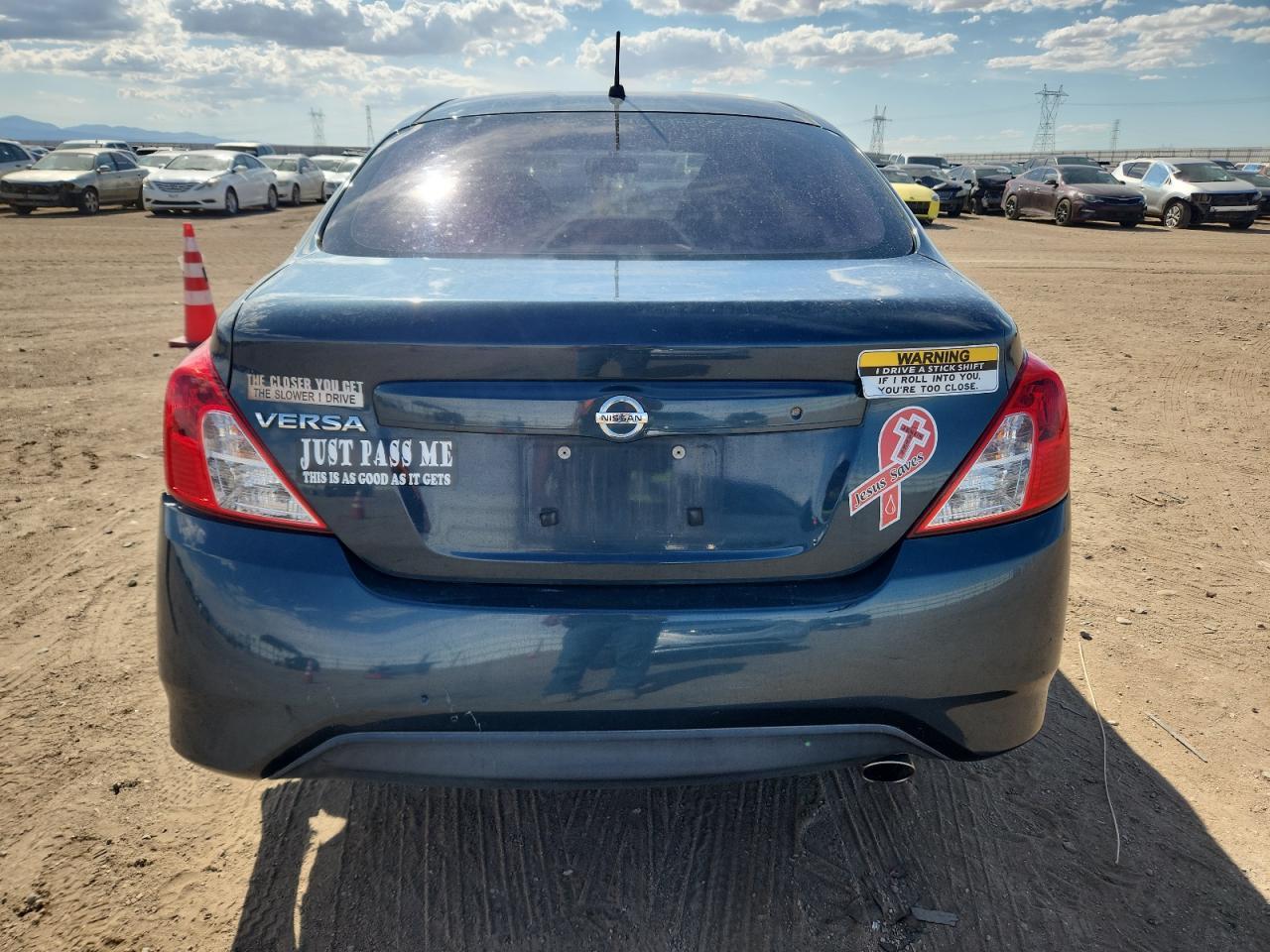 2016 Nissan Versa S - Image 6
