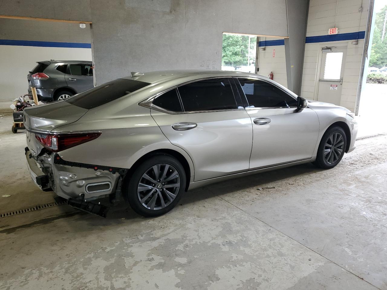 2021 Lexus Es 350 Base - Фото 3