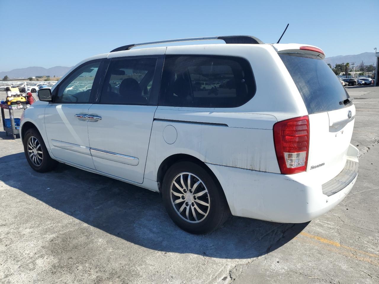 2014 Kia Sedona Ex - Фото 2
