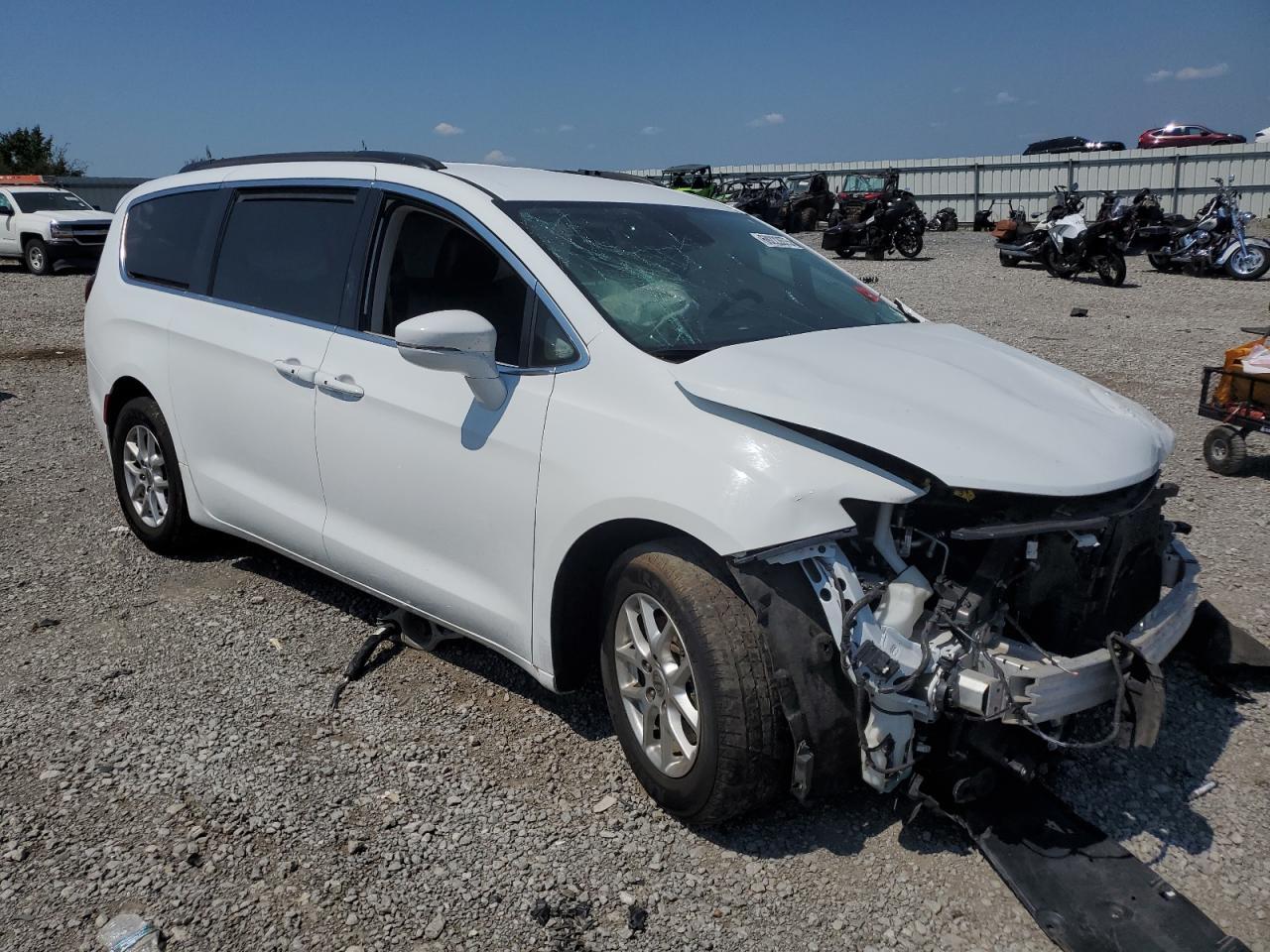 2022 Chrysler Pacifica Touring L - Фото 4