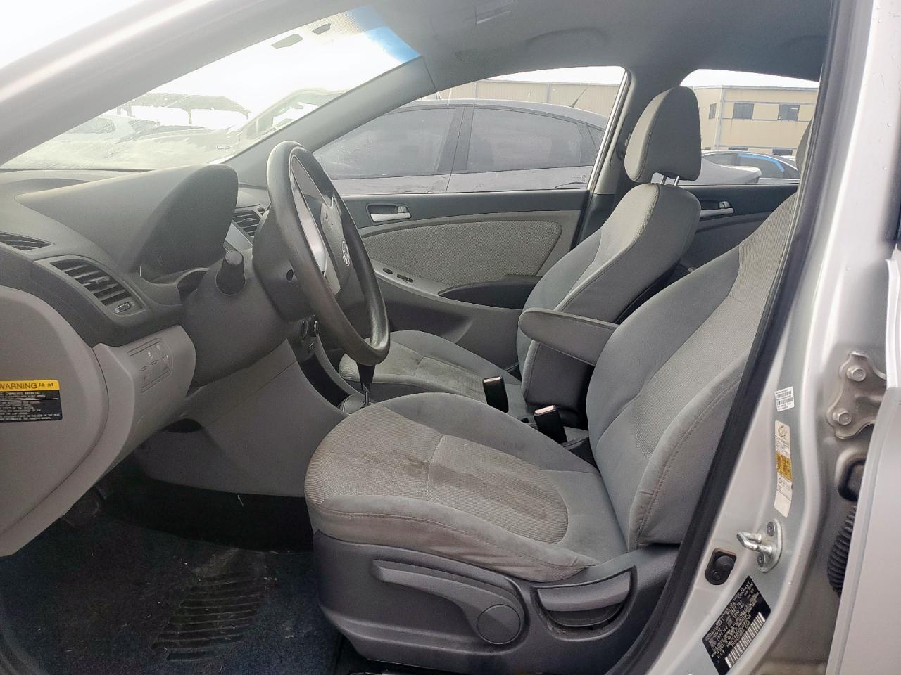 2013 Hyundai Accent Gls - Фото 7